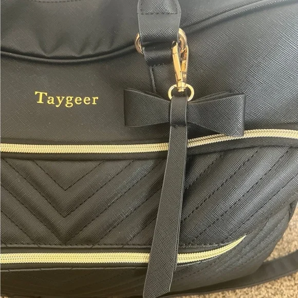 Taygeer 17” Black Laptop Work Bag, Quilted Leather, Waterproof - Picture 5 of 7